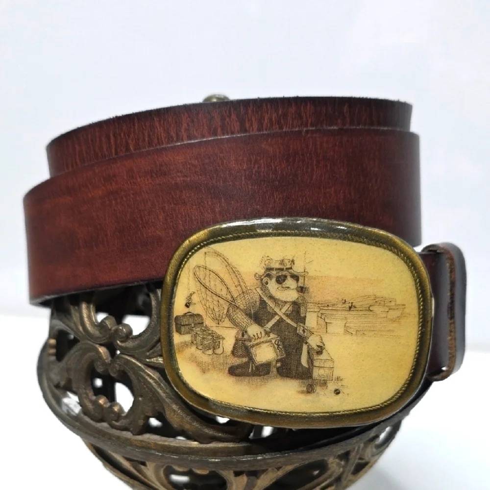 Vintage 1970s Comical Brass Cartoon Man Fisherman Leather Belt & Buckle 36